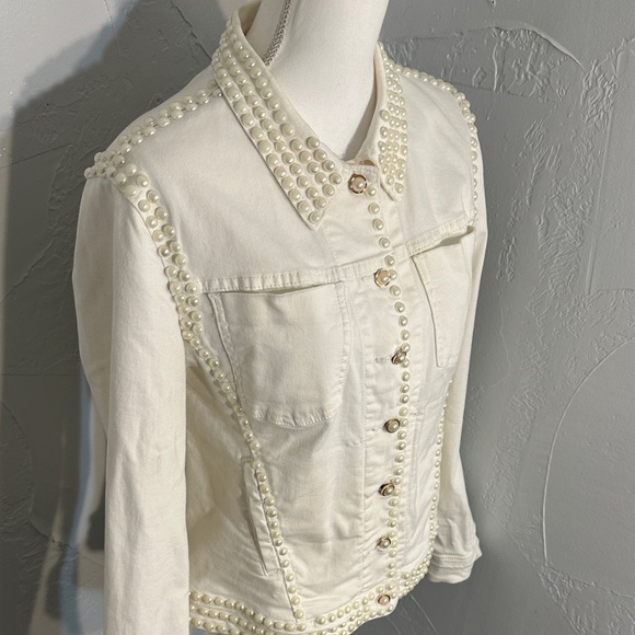 V Cristina Ivory Pearl-Studded Jean Jacket - Picture 3 of 14